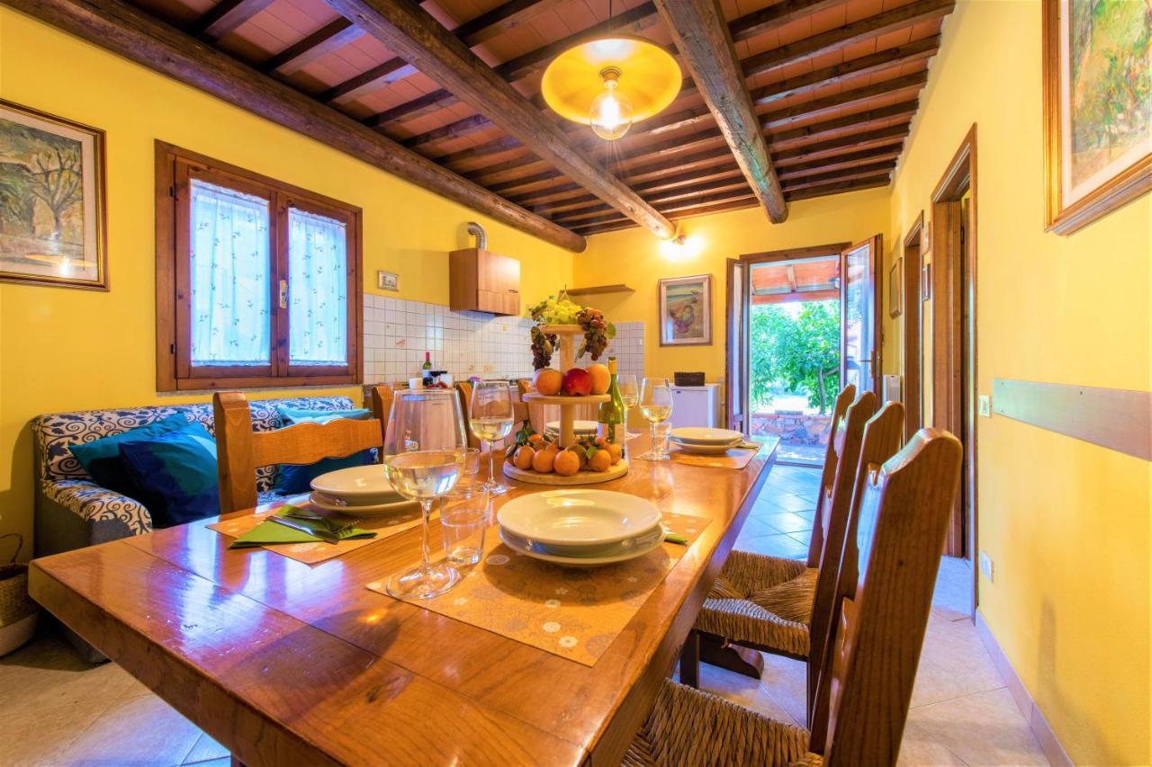 Hostly - Country House Donoratico - Only For Families Экстерьер фото