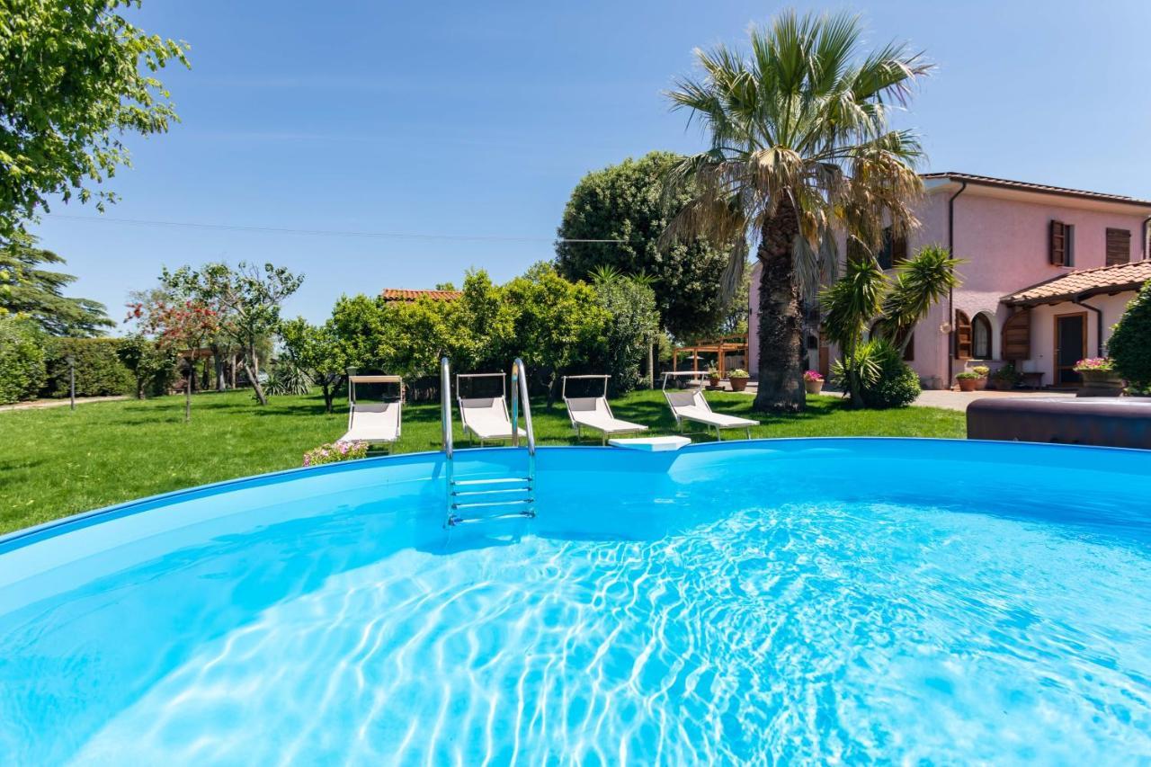 Hostly - Country House Donoratico - Only For Families Экстерьер фото