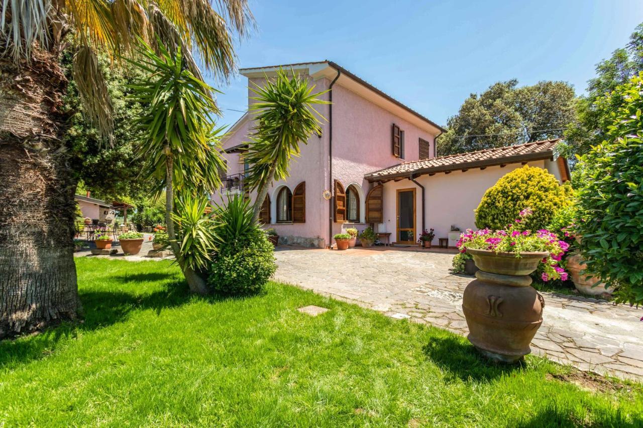 Hostly - Country House Donoratico - Only For Families Экстерьер фото