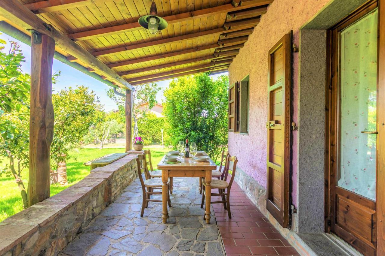 Hostly - Country House Donoratico - Only For Families Экстерьер фото