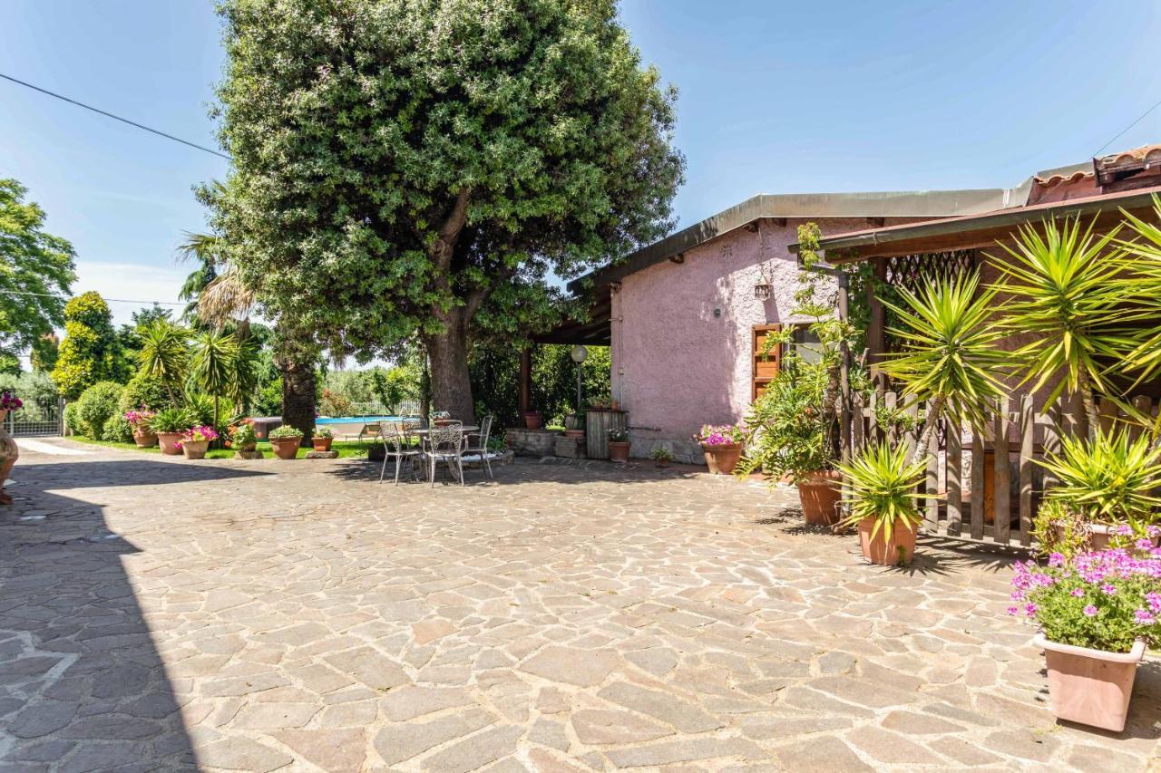 Hostly - Country House Donoratico - Only For Families Экстерьер фото