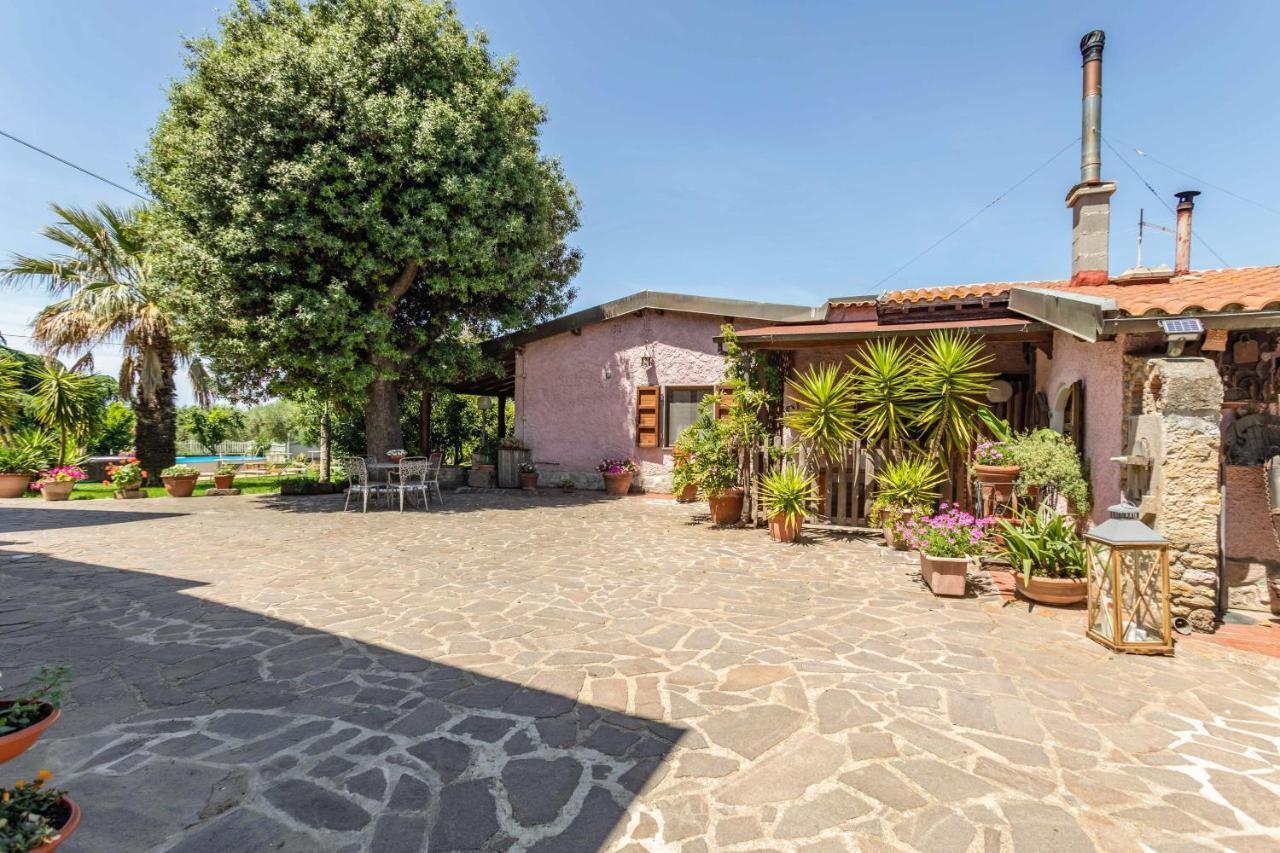 Hostly - Country House Donoratico - Only For Families Экстерьер фото