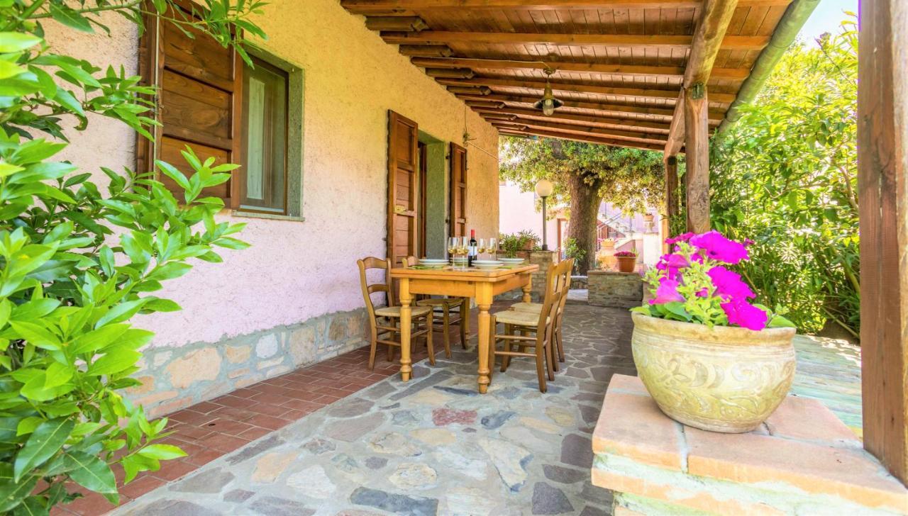 Hostly - Country House Donoratico - Only For Families Экстерьер фото