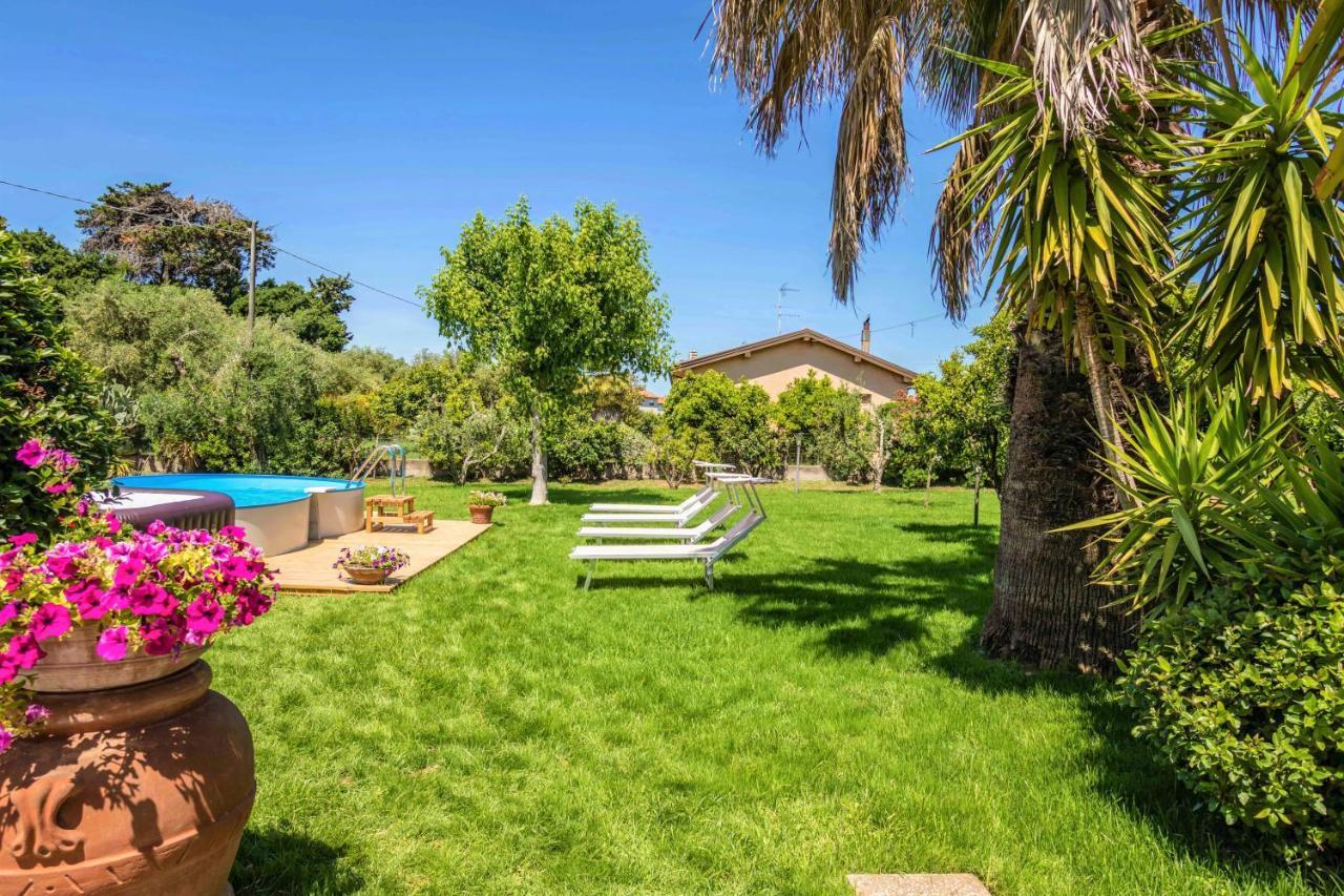 Hostly - Country House Donoratico - Only For Families Экстерьер фото