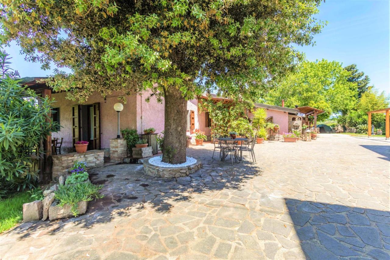 Hostly - Country House Donoratico - Only For Families Экстерьер фото